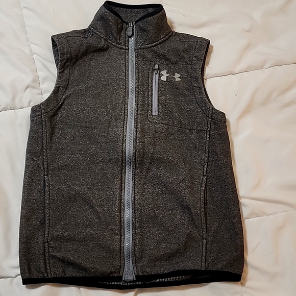 Under Armour YMD Boys Vest Grey - Picture 1 of 3